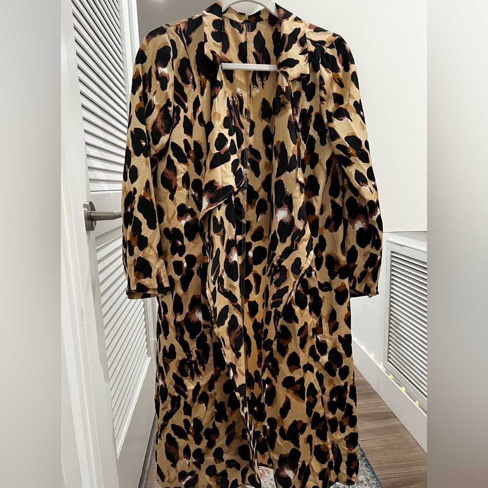 Leopard robe or long fashion cardigan